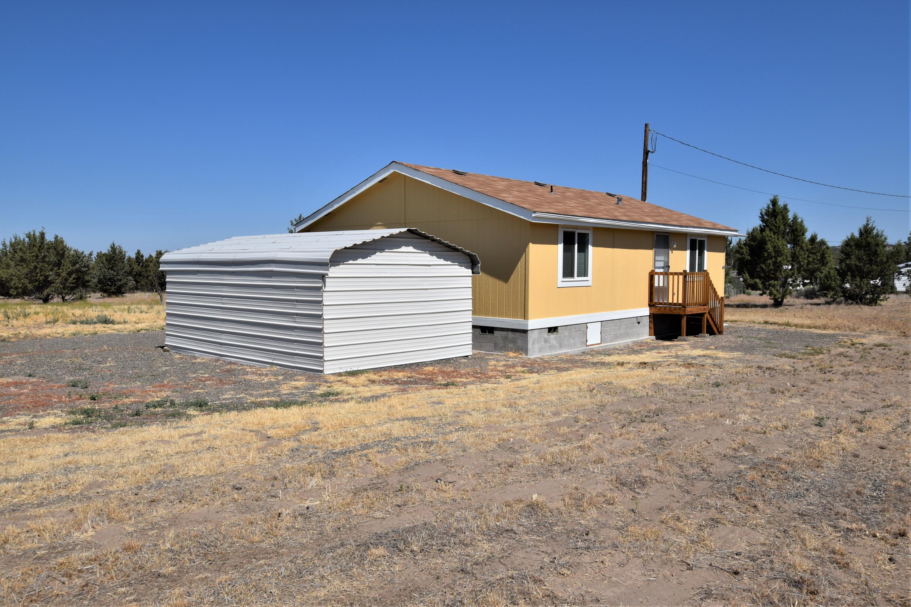 14061 Southeast Cayuse Road Prineville, OR 97754 - Photo 2 of 17 #2