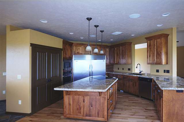3018 West Monroe Road Spokane, WA 99208 - Photo 3 of 9