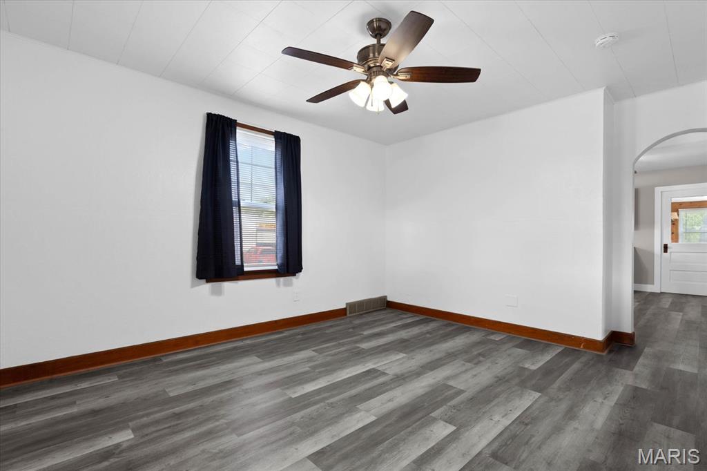 1236 Edwardsville Road Granite City, IL 62040 - Photo 4 of 35 Gallery Image 4