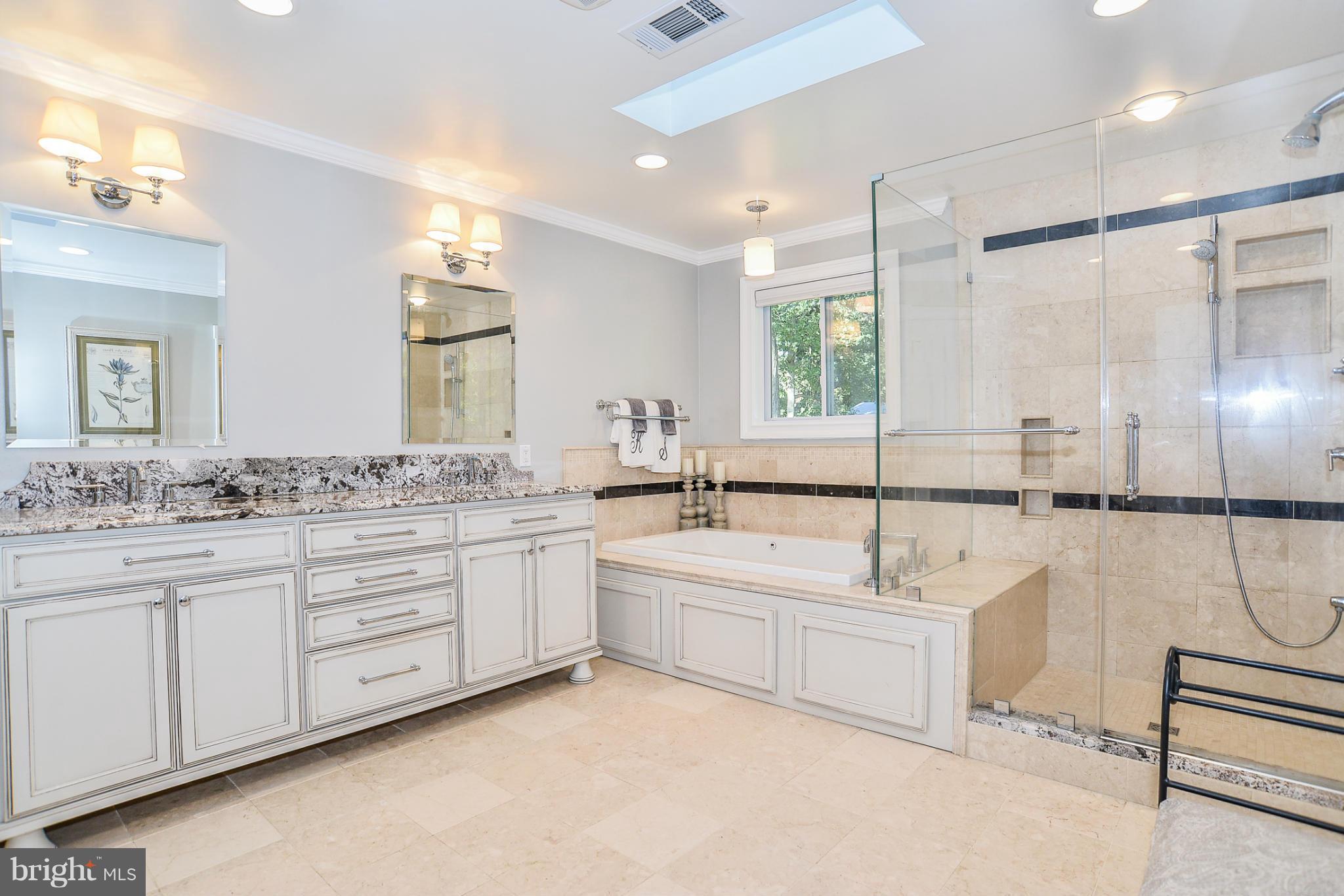 8605 Victoria Road Springfield, VA 22151 - Photo 2 of 30 Bath (Master)