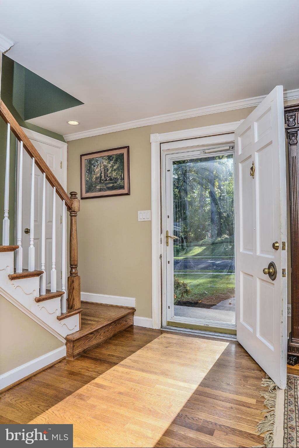 8605 Victoria Road Springfield, VA 22151 - Photo 9 of 30 Interior (General)
