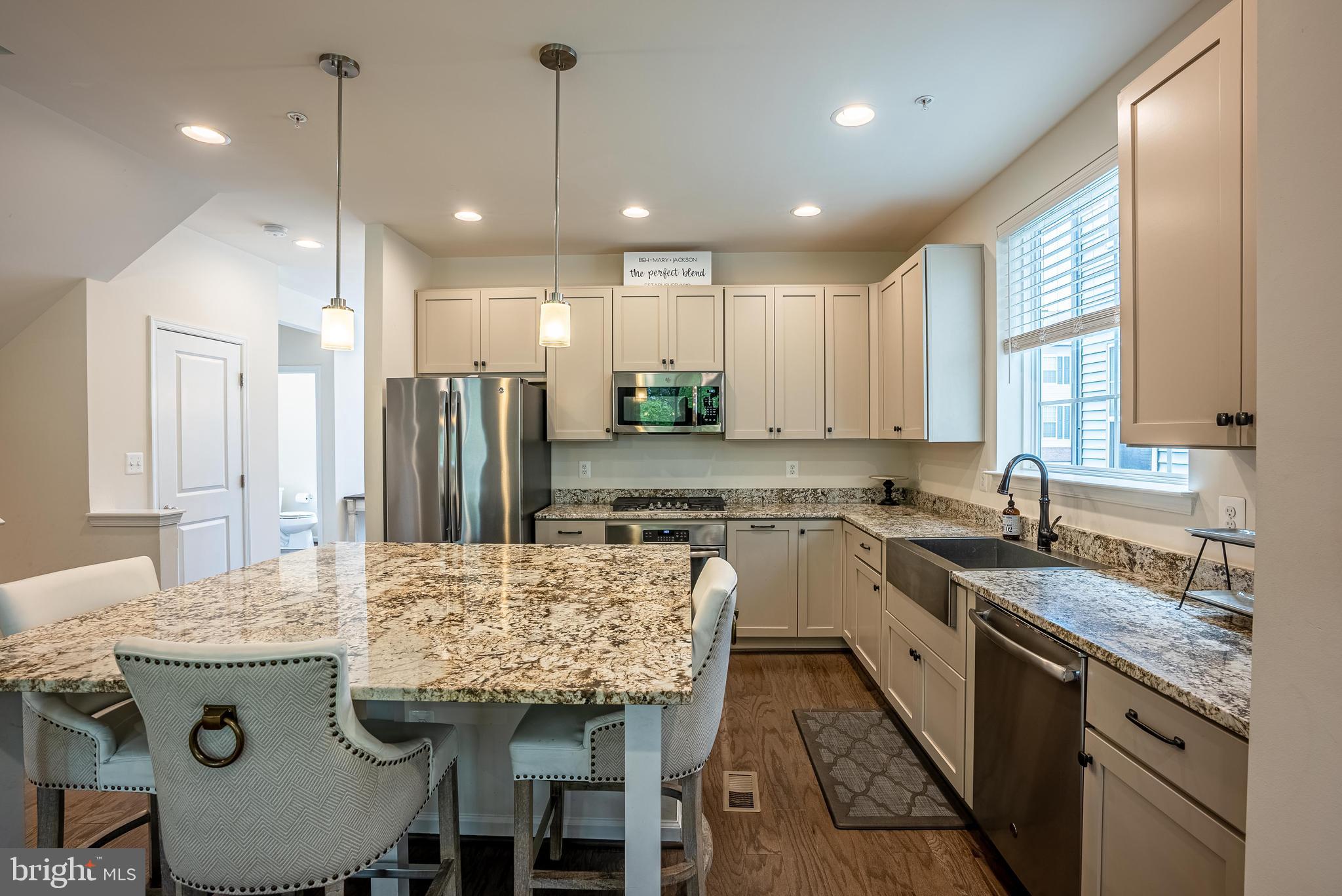 5628 Scott Ridge Place Frederick, MD 21704 - Photo 8 of 24 Kitchen Pic 2