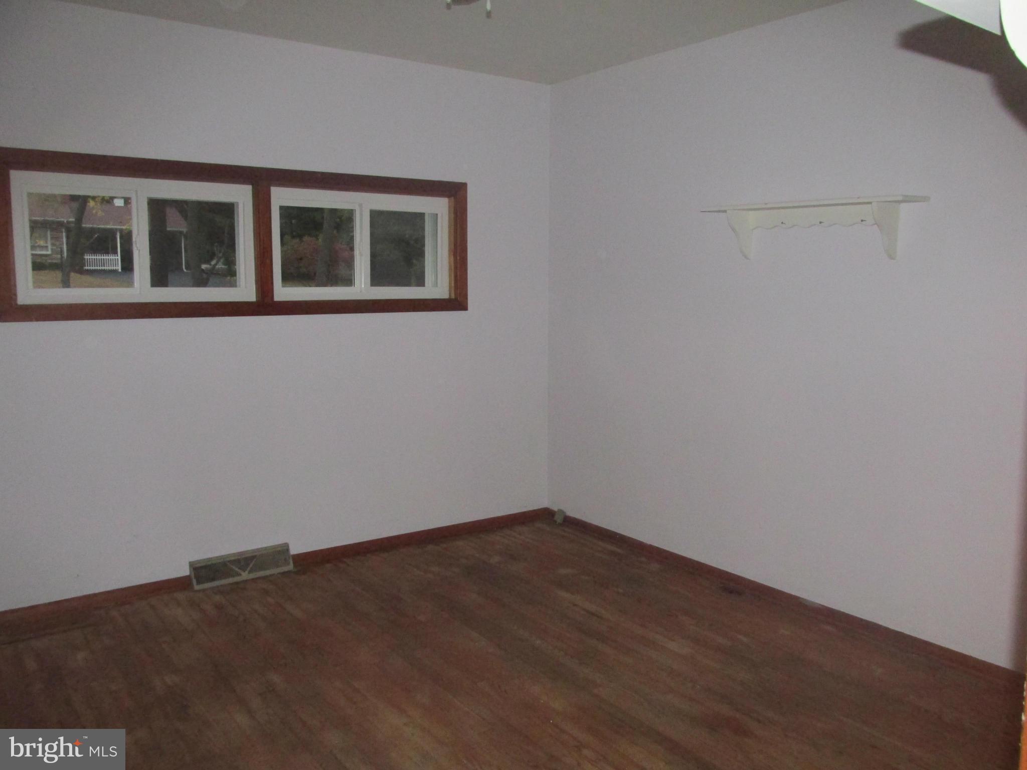 12500 Gramlich Road Southwest La Vale, MD 21502 - Photo 7 of 11 Bedroom