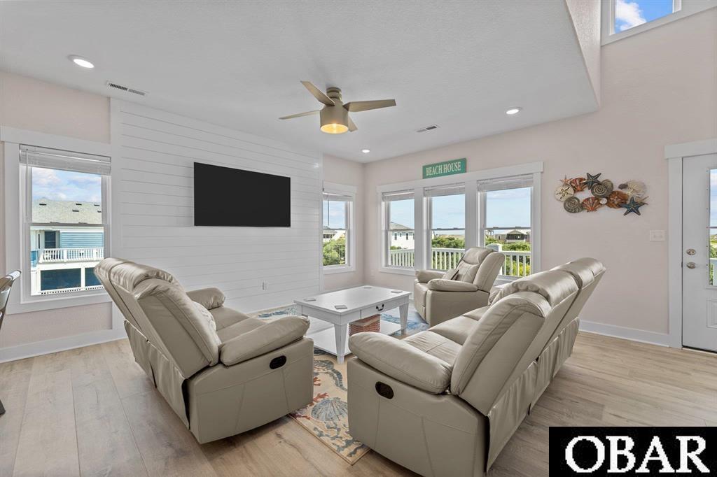 2206 Sandpiper Road Corolla, NC 27927 - Photo 6 of 32 Gallery Image 6