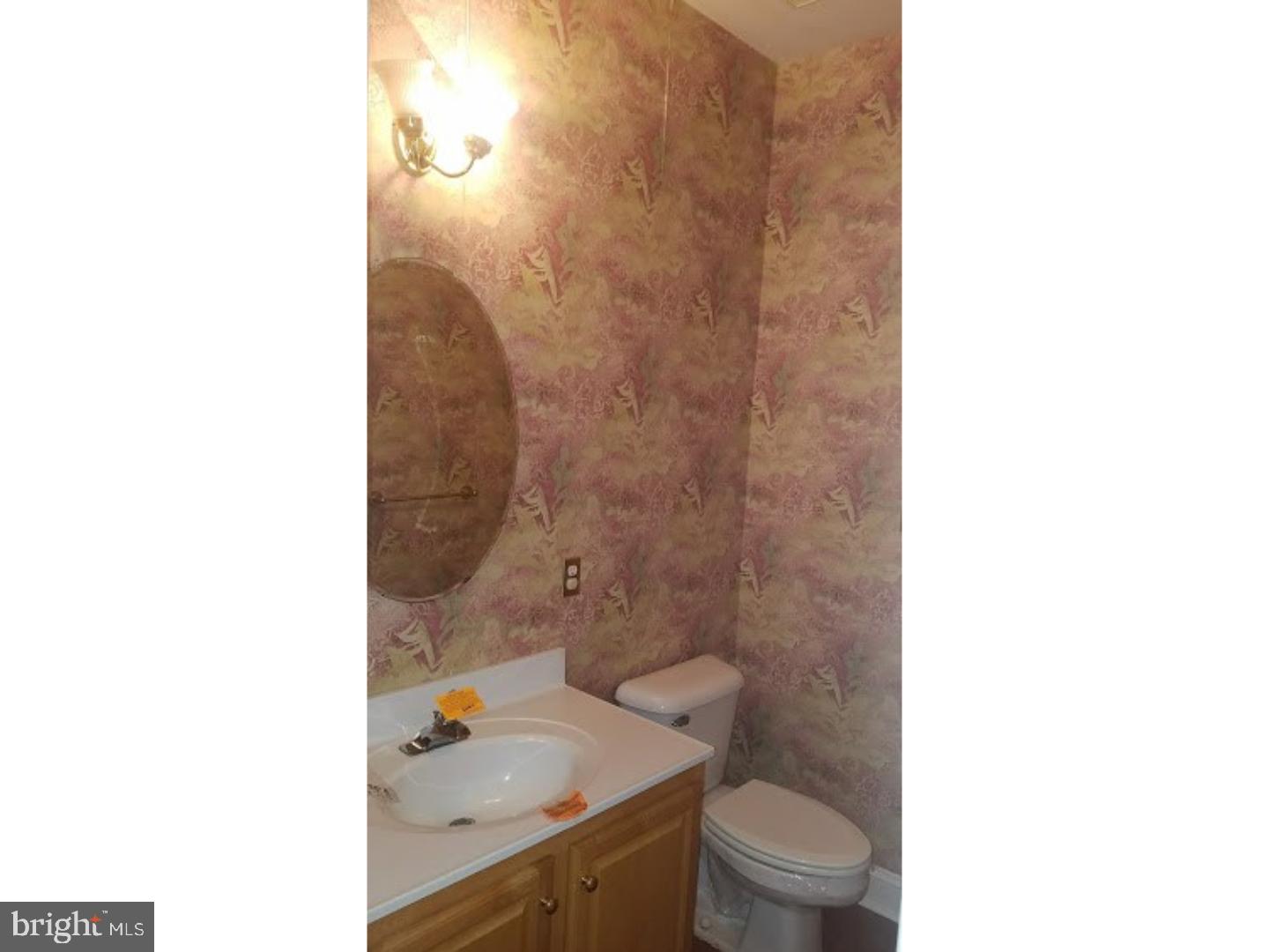 409 Chairville Road Southampton, NJ 08088 - Photo 14 of 23 Bathroom