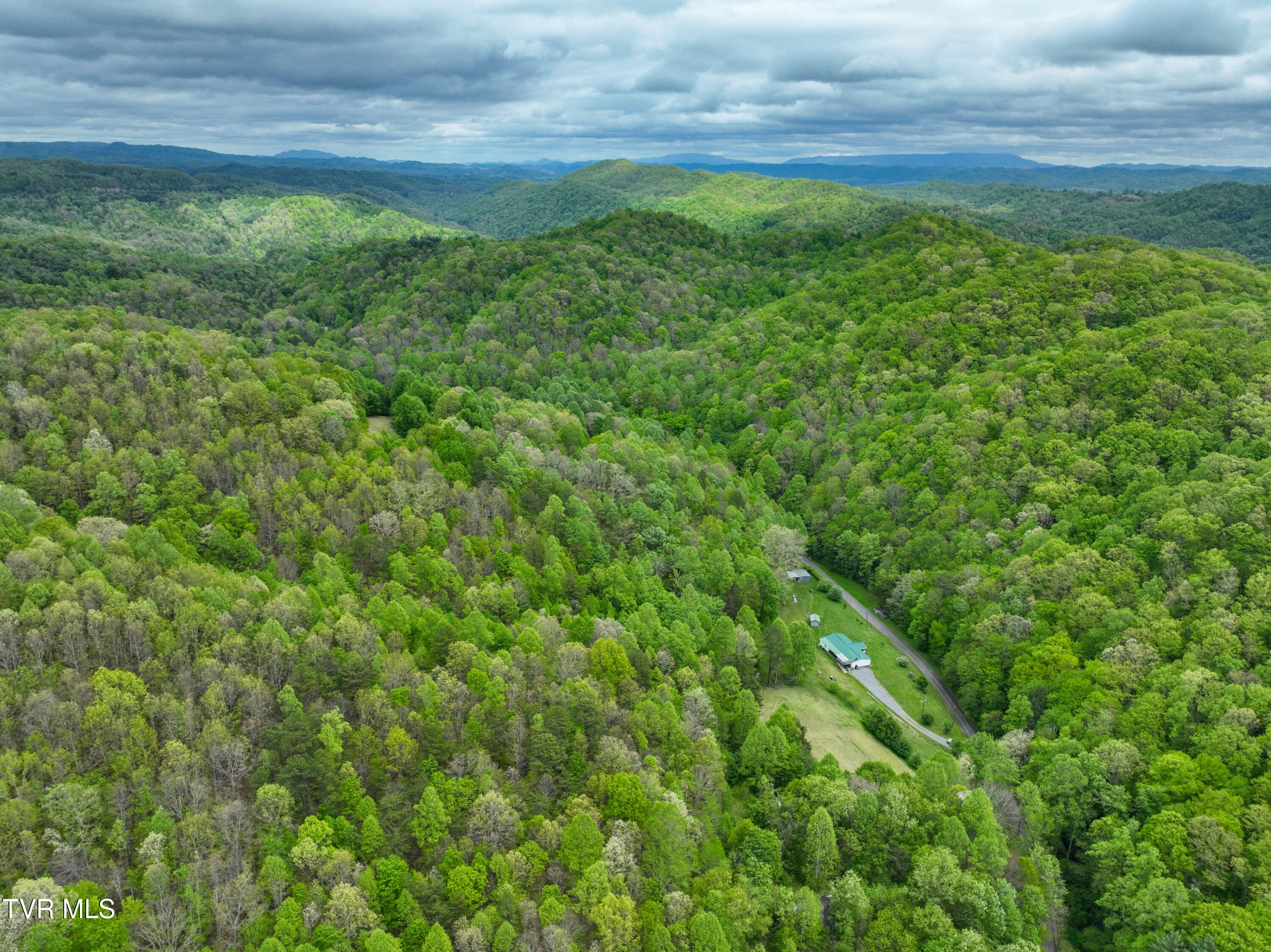 903 Flatwoods Road Coeburn, VA 24230 - Photo 70 of 74 903 Flatwoods Dr Drone JOANA-27