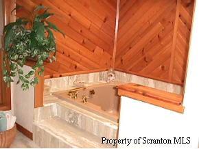 2286 Ridgeview Drive Lake Ariel, PA 18436 - Photo 7 of 7 Gallery Image 7
