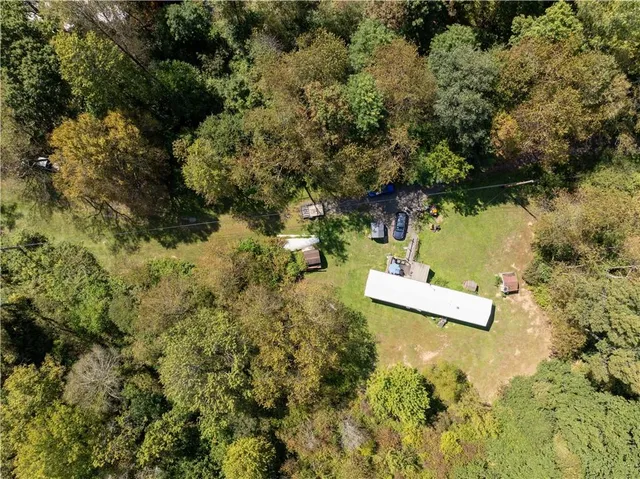 $300,000 | 1409 Highway 989, Rochester, PA 15074