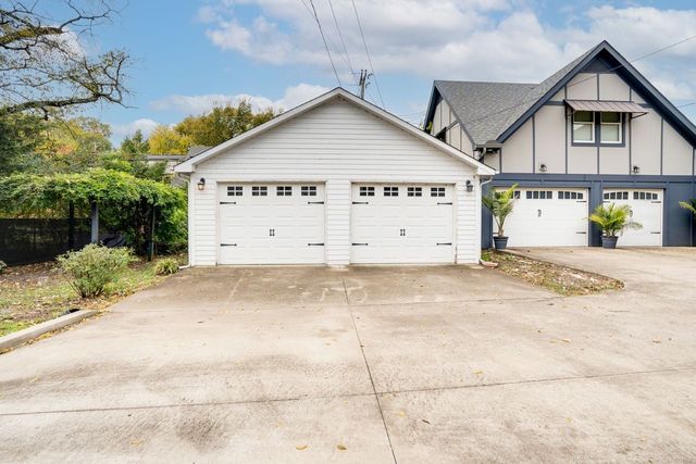 $1,400,000 | 2711 Belmont Boulevard, Nashville, TN 37212