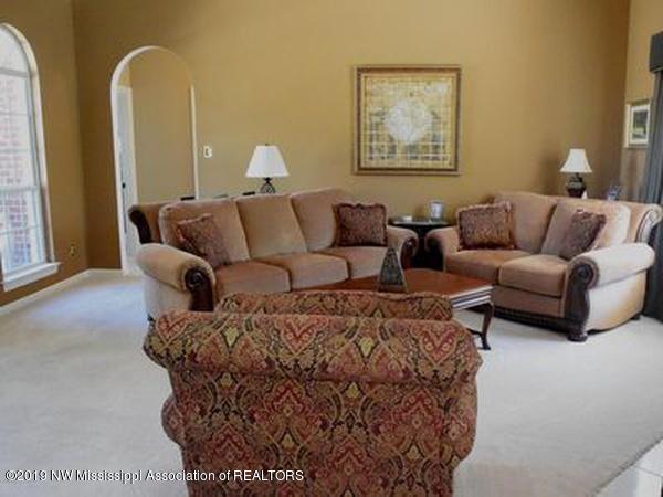 3560 Rhett Butler Drive Hernando, MS 38632 - Photo 4 of 29 RB 11