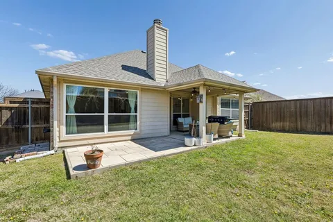 $407,500 | 6509 Lake Forest Lane, Sachse, TX 75048