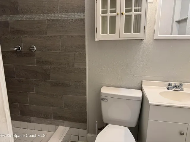 $1,000 | 2806 Tropic Road, Unit 2, Melbourne, FL 32935