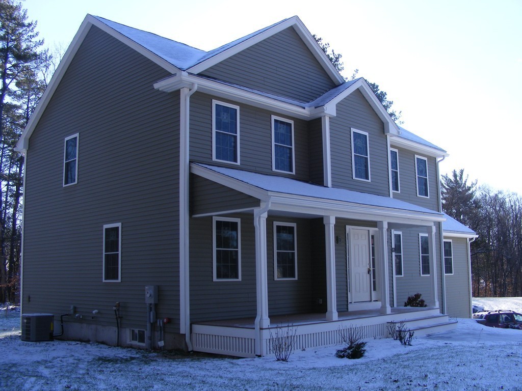 81 Merrimac Road Haverhill, MA 01830 - Photo 2 of 22