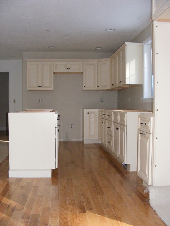 81 Merrimac Road Haverhill, MA 01830 - Photo 9 of 22