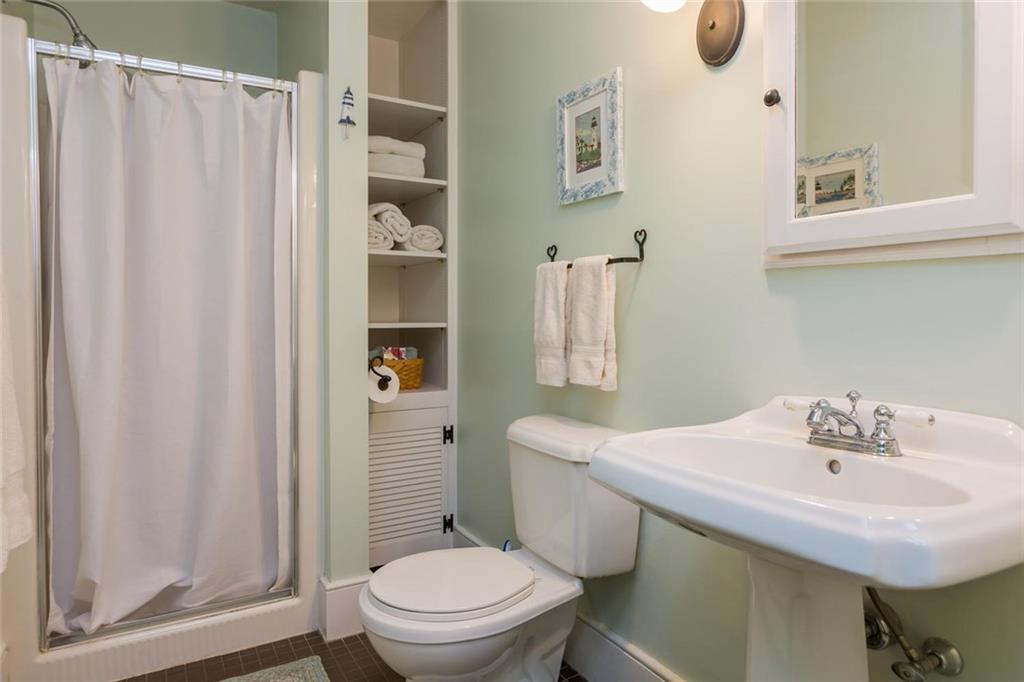 25 Spar Cove Road Freeport, ME 04032 - Photo 14 of 35 Photo