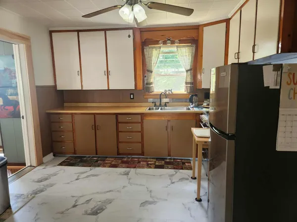 $190,000 | 34 Cedar Street, East Millinocket, ME 04430