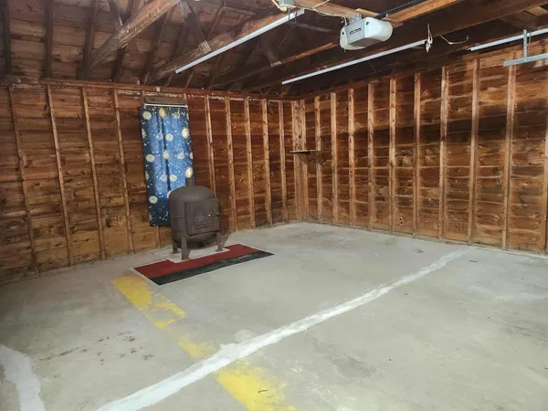 $190,000 | 34 Cedar Street, East Millinocket, ME 04430