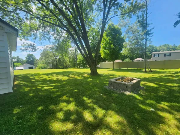 $190,000 | 34 Cedar Street, East Millinocket, ME 04430