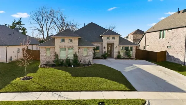 $450,500 | 1125 Cardinal Drive, Midlothian, TX 76065