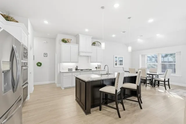 $450,500 | 1125 Cardinal Drive, Midlothian, TX 76065