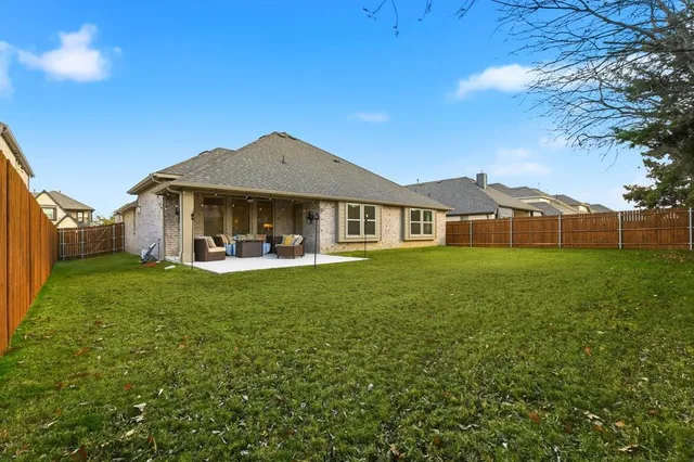 $450,500 | 1125 Cardinal Drive, Midlothian, TX 76065