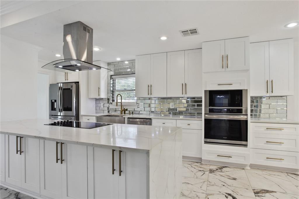 308 Devon Road Laplace, LA 70068 - Photo 10 of 24 Gallery Image 10
