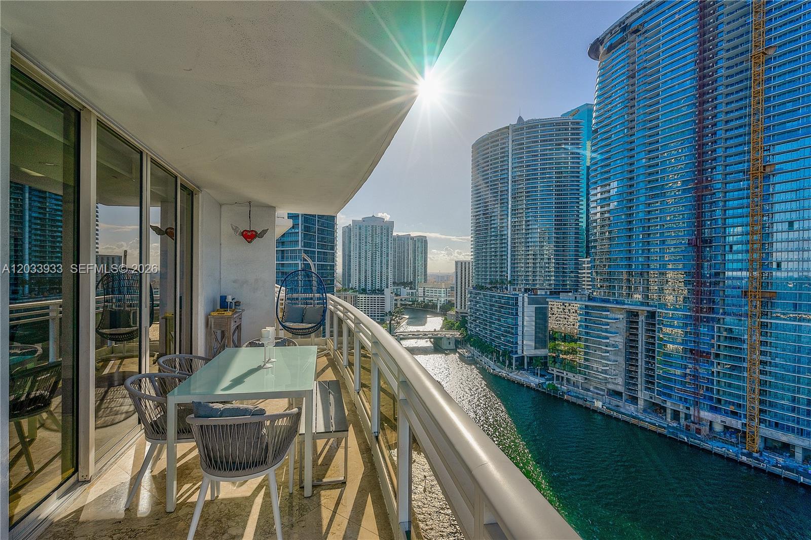 901 Brickell Key Boulevard, Unit 2206 Miami, FL 33131 - Photo 6 of 28