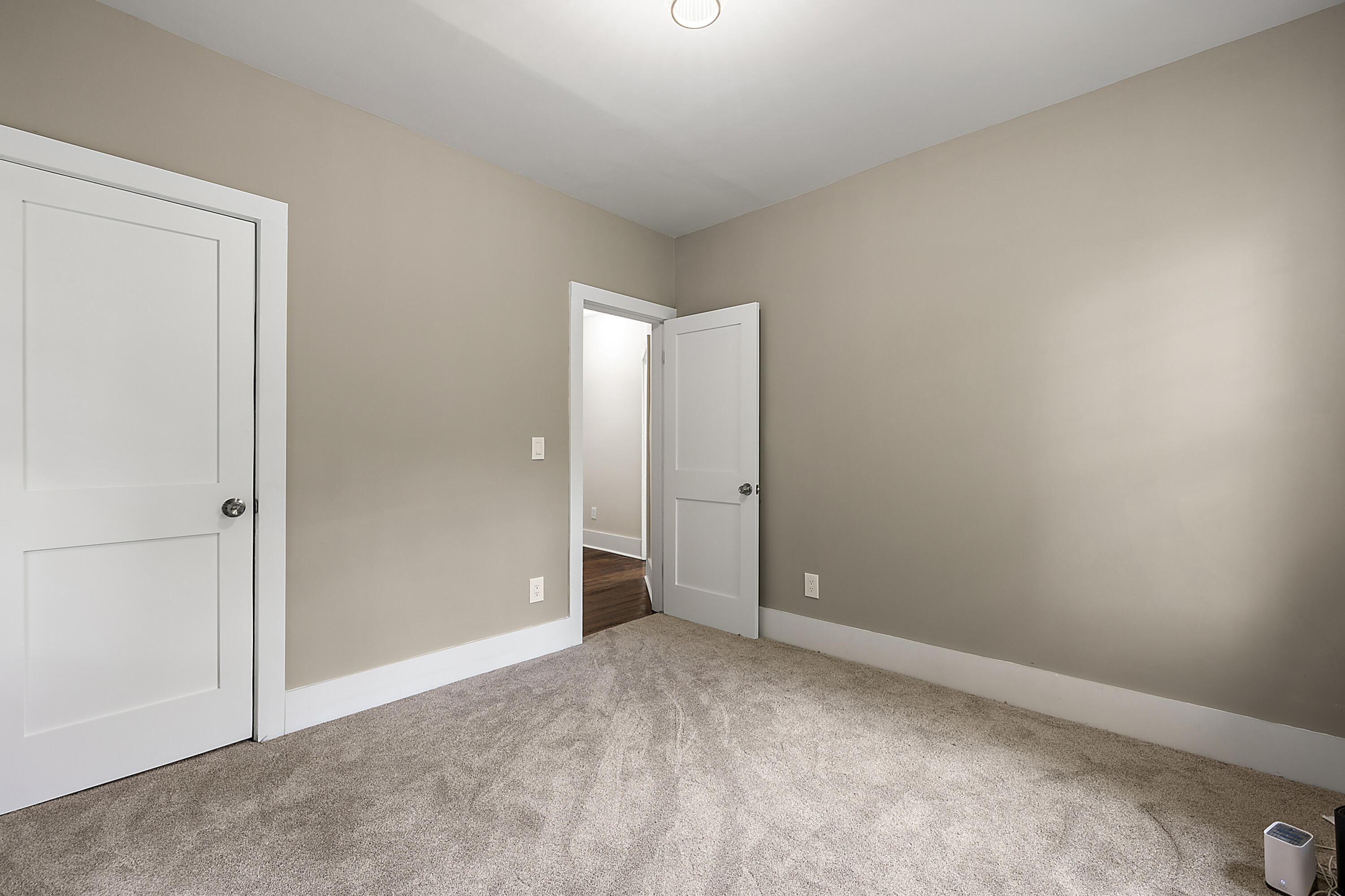 1174 Taylor Street, Unit 1 Detroit, MI 48202 - Photo 14 of 15 IMG_9113