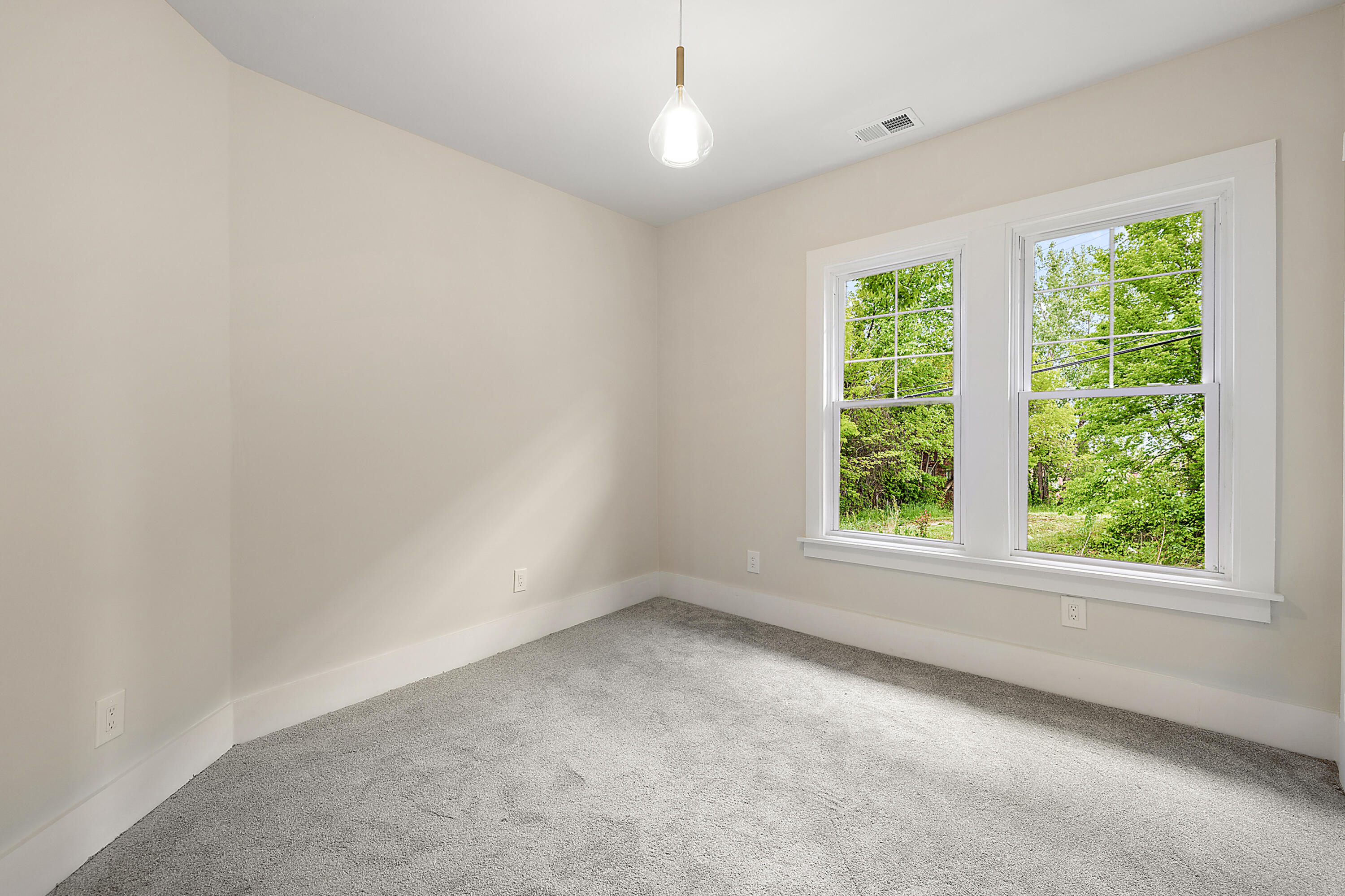 1174 Taylor Street, Unit 1 Detroit, MI 48202 - Photo 15 of 15 IMG_9110