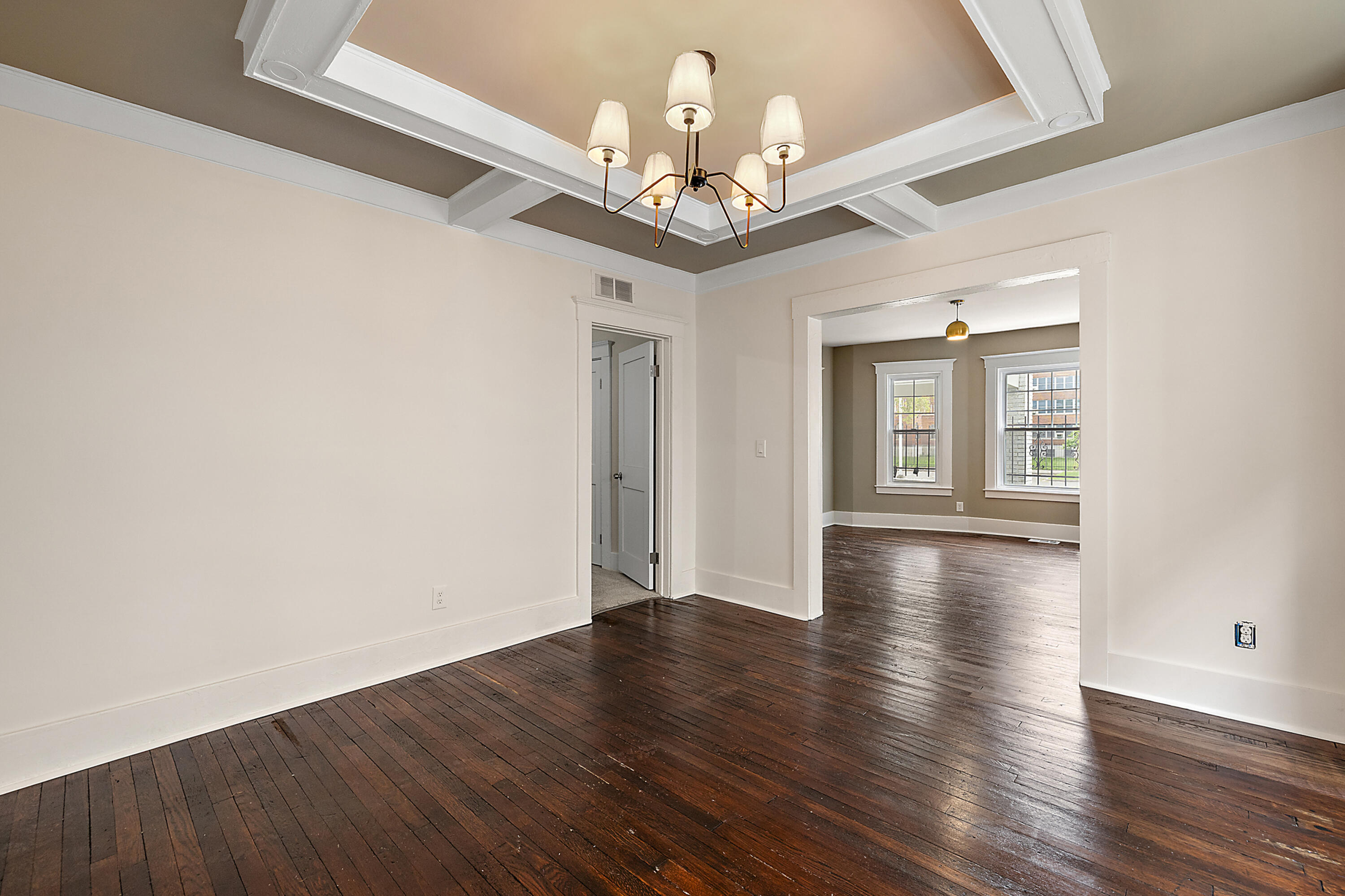 1174 Taylor Street, Unit 1 Detroit, MI 48202 - Photo 5 of 15 IMG_9094