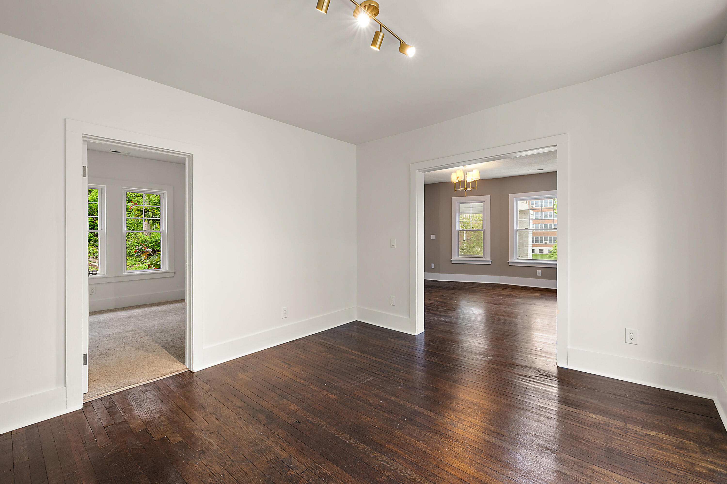 1174 Taylor Street, Unit 1 Detroit, MI 48202 - Photo 9 of 15 IMG_9107