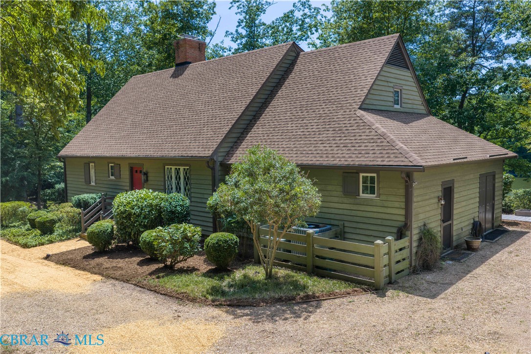 1614 Wilton Creek Road Hartfield, VA 23071 - Photo 2 of 68