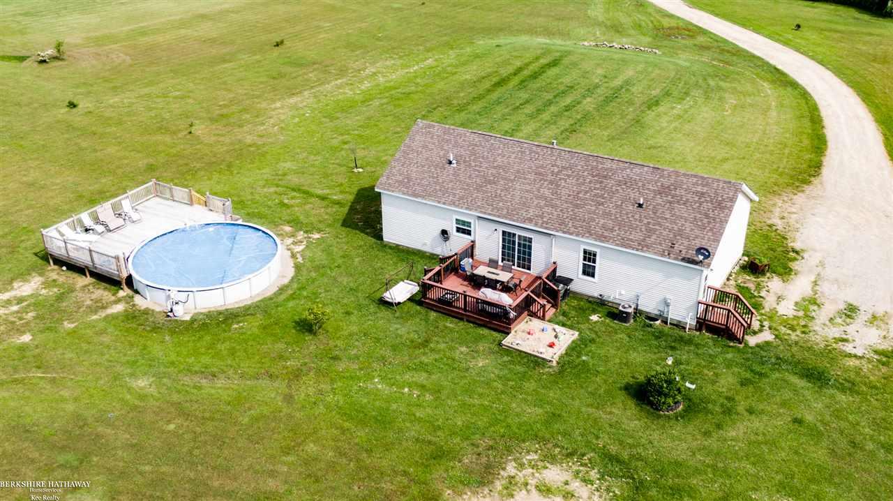 9665 Oatman Road Avoca, MI 48006 - Photo 3 of 45 31384619-2.JPG