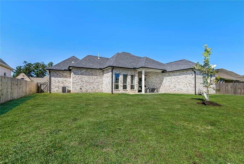 308 Rue St. Emilion Covington, LA 70433 - Photo 18 of 18 Gallery Image 18