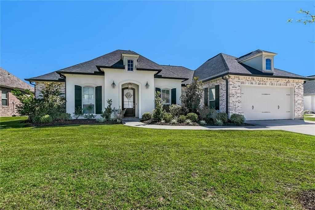 308 Rue St. Emilion Covington, LA 70433 - Photo 2 of 18 Gallery Image 2