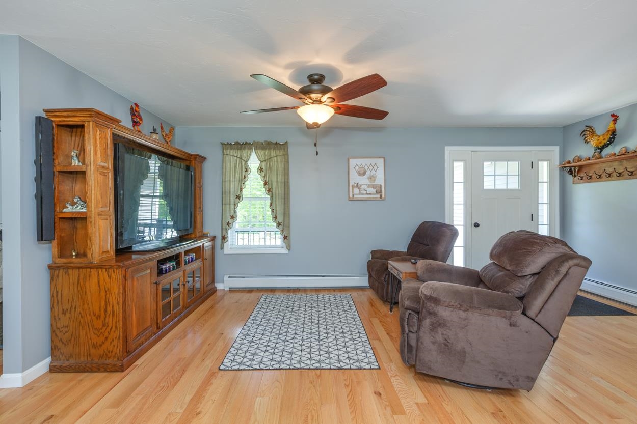 110 Ingalls Road Pittsfield, NH 03263 - Photo 11 of 38