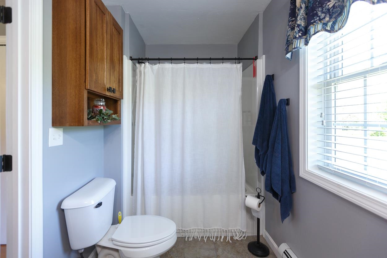 110 Ingalls Road Pittsfield, NH 03263 - Photo 16 of 38