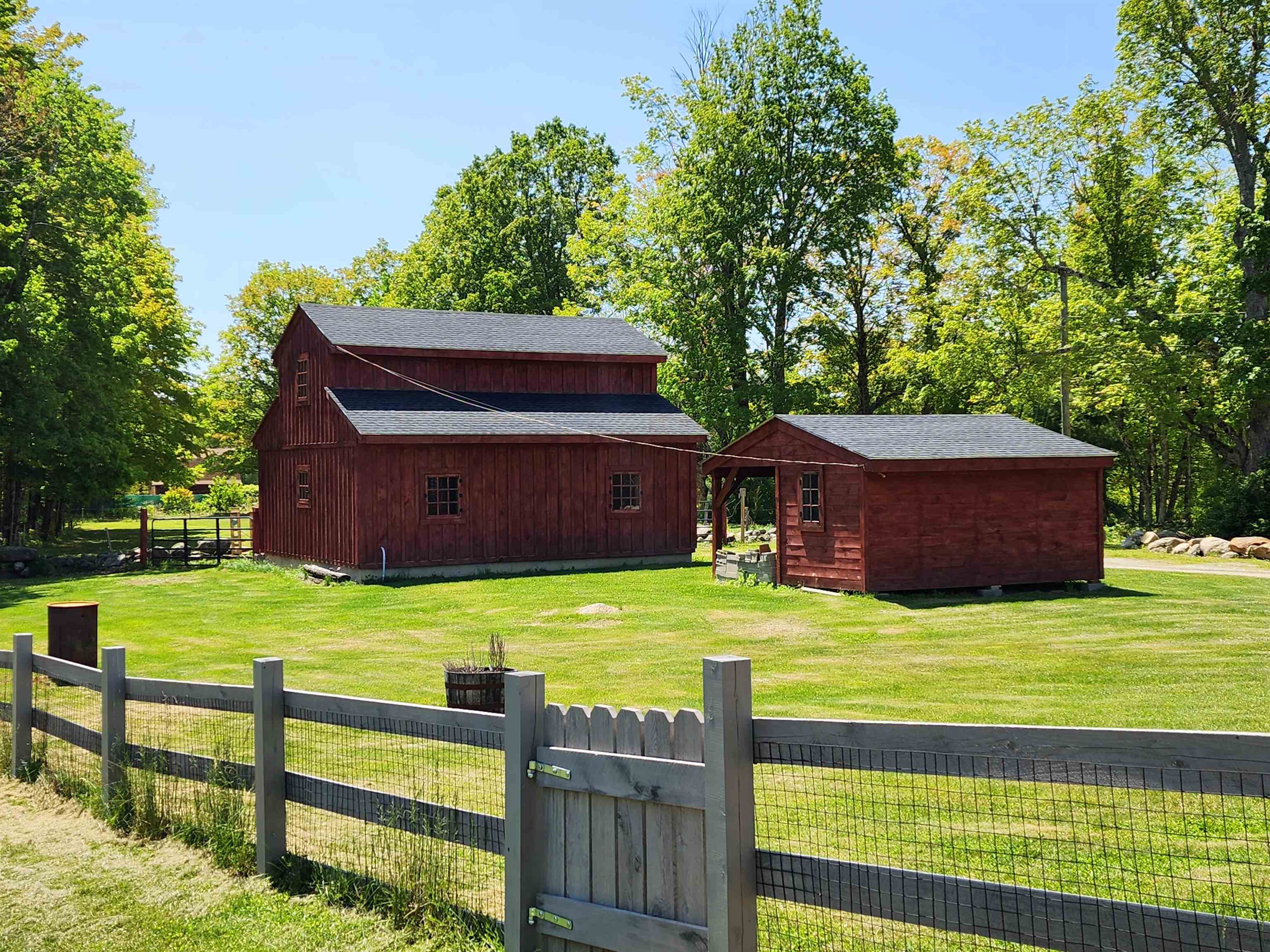 110 Ingalls Road Pittsfield, NH 03263 - Photo 4 of 38