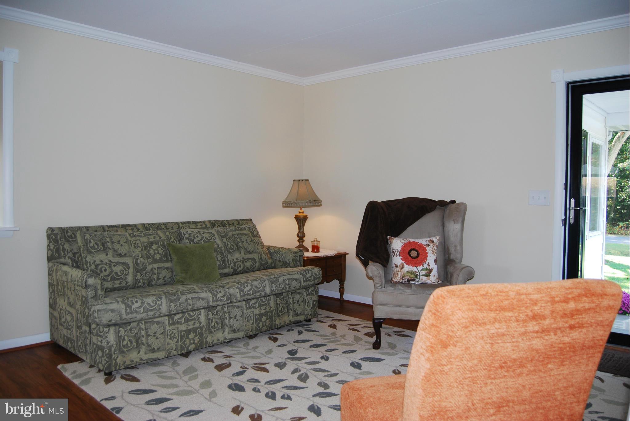 405 Greenspring Road Queenstown, MD 21658 - Photo 11 of 17 Living Room