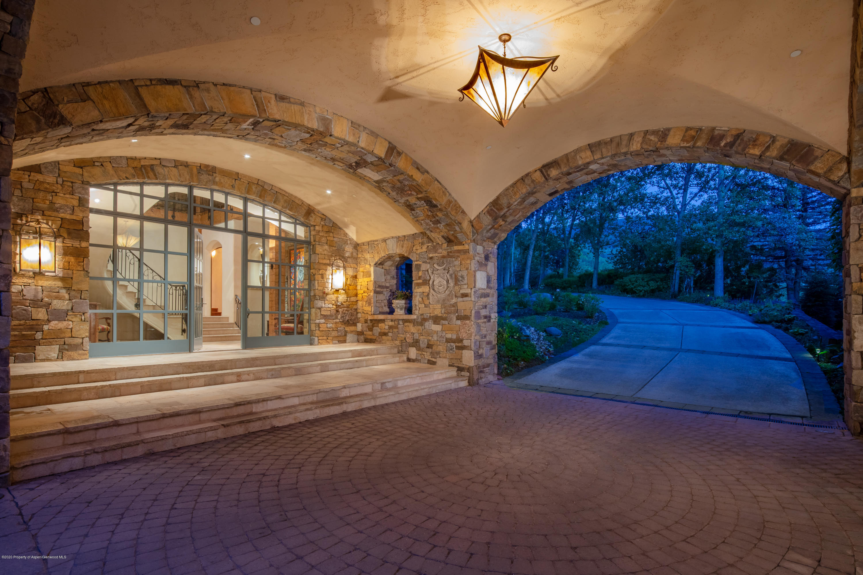835 Red Mountain Road Aspen, CO 81612 - Photo 23 of 24 a view of a yard