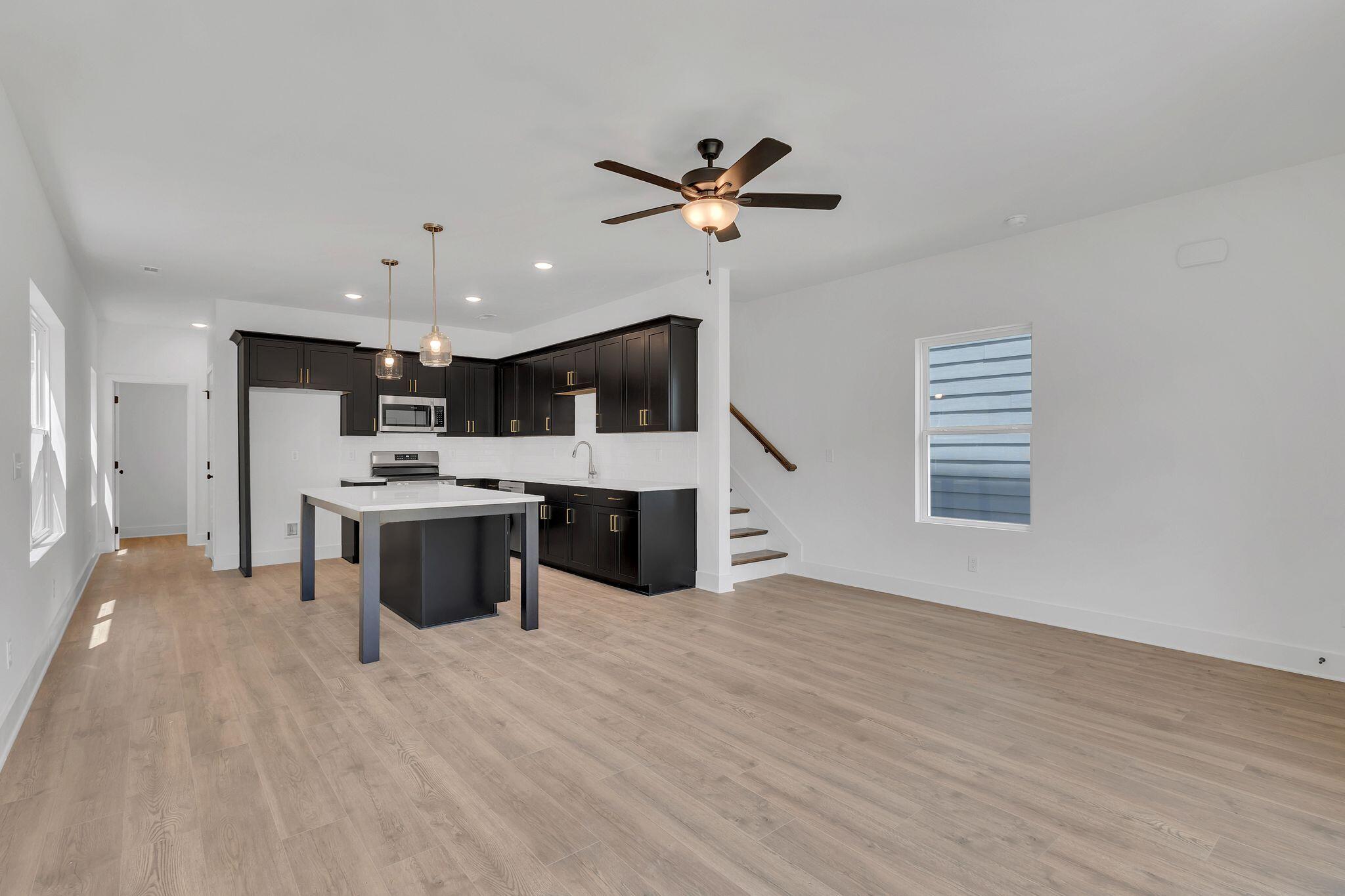 1827 Cotton Way Chattanooga, TN 37404 - Photo 6 of 33 MTN 90 - Fontaine 11