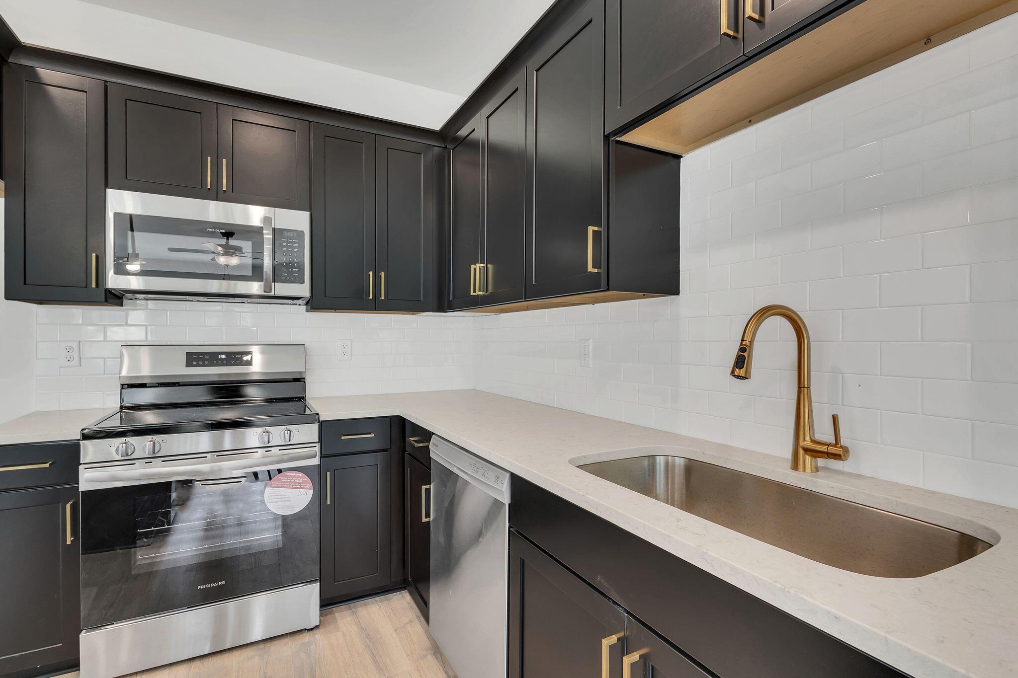 1827 Cotton Way Chattanooga, TN 37404 - Photo 9 of 33 MTN 90 - Fontaine 14