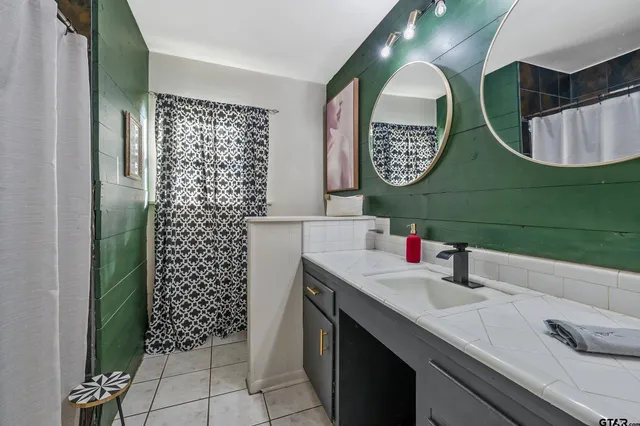 $325,000 | 3020 Meadowlark Lane, Tyler, TX 75701