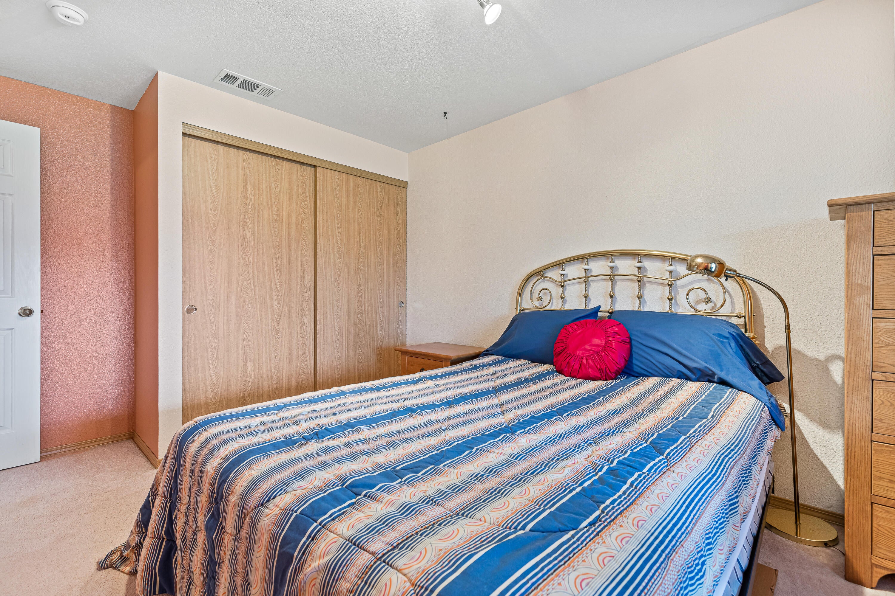11001 Meadows Road White City, OR 97503 - Photo 20 of 60 9R9A6212