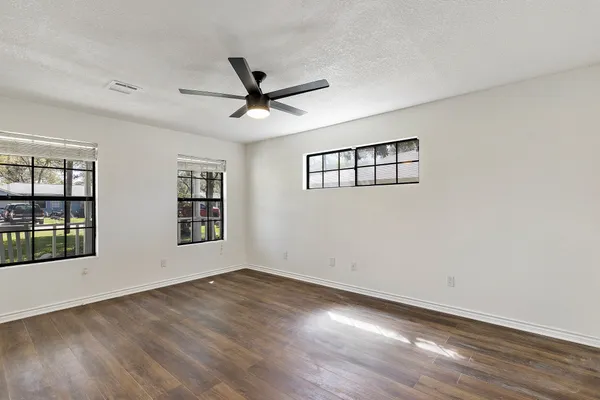 $2,100 | 504 Percival Street, Unit A, Tomball, TX 77375
