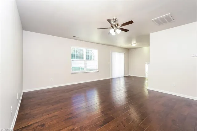 $2,335 | 3960 Foliage Drive, Winston-Salem, NC 27101