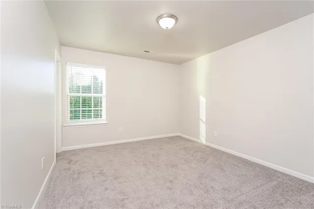 $2,335 | 3960 Foliage Drive, Winston-Salem, NC 27101