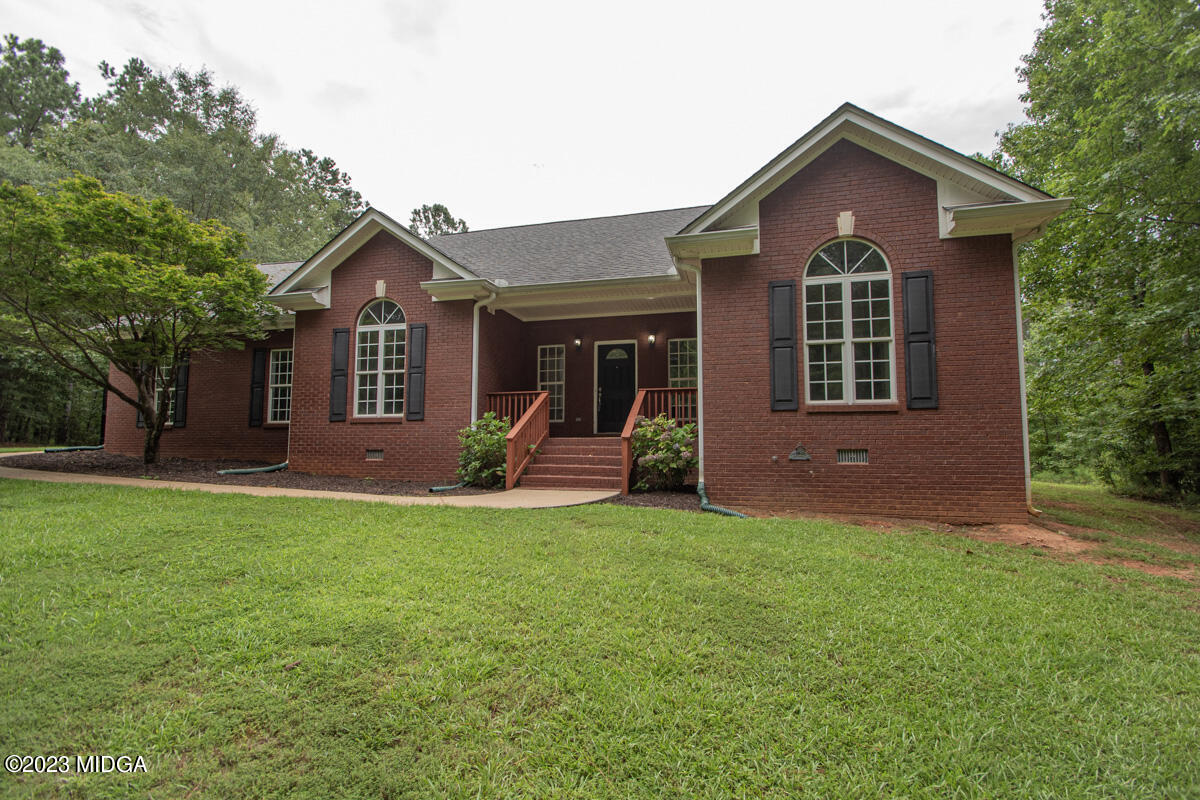 6843 Jackson Lake Road Monticello, GA 31064 - Photo 1 of 45 front