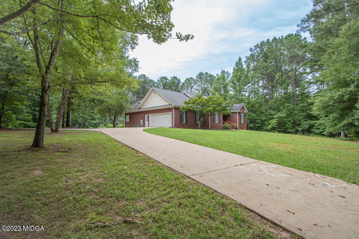 6843 Jackson Lake Road Monticello, GA 31064 - Photo 3 of 45 Copy of DSC_5151