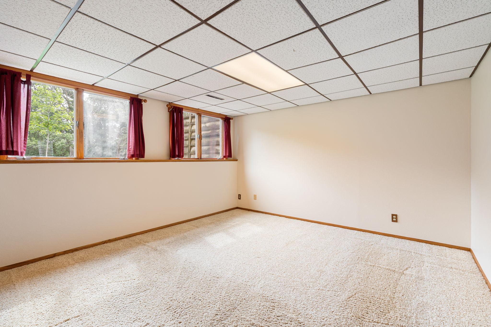 1807 9th Street Southwest Austin, MN 55912 - Photo 52 of 53